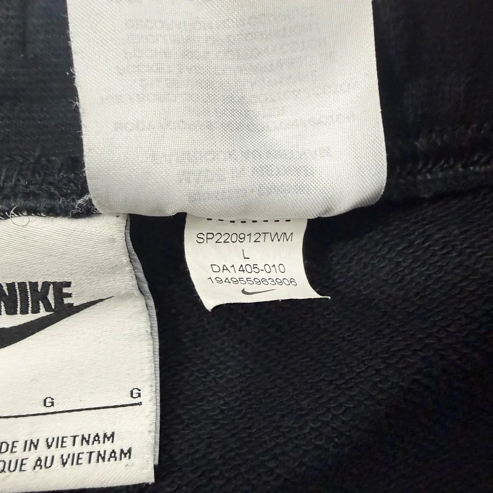 Nike Athletic Shorts Youth Large Pockets Athleisure